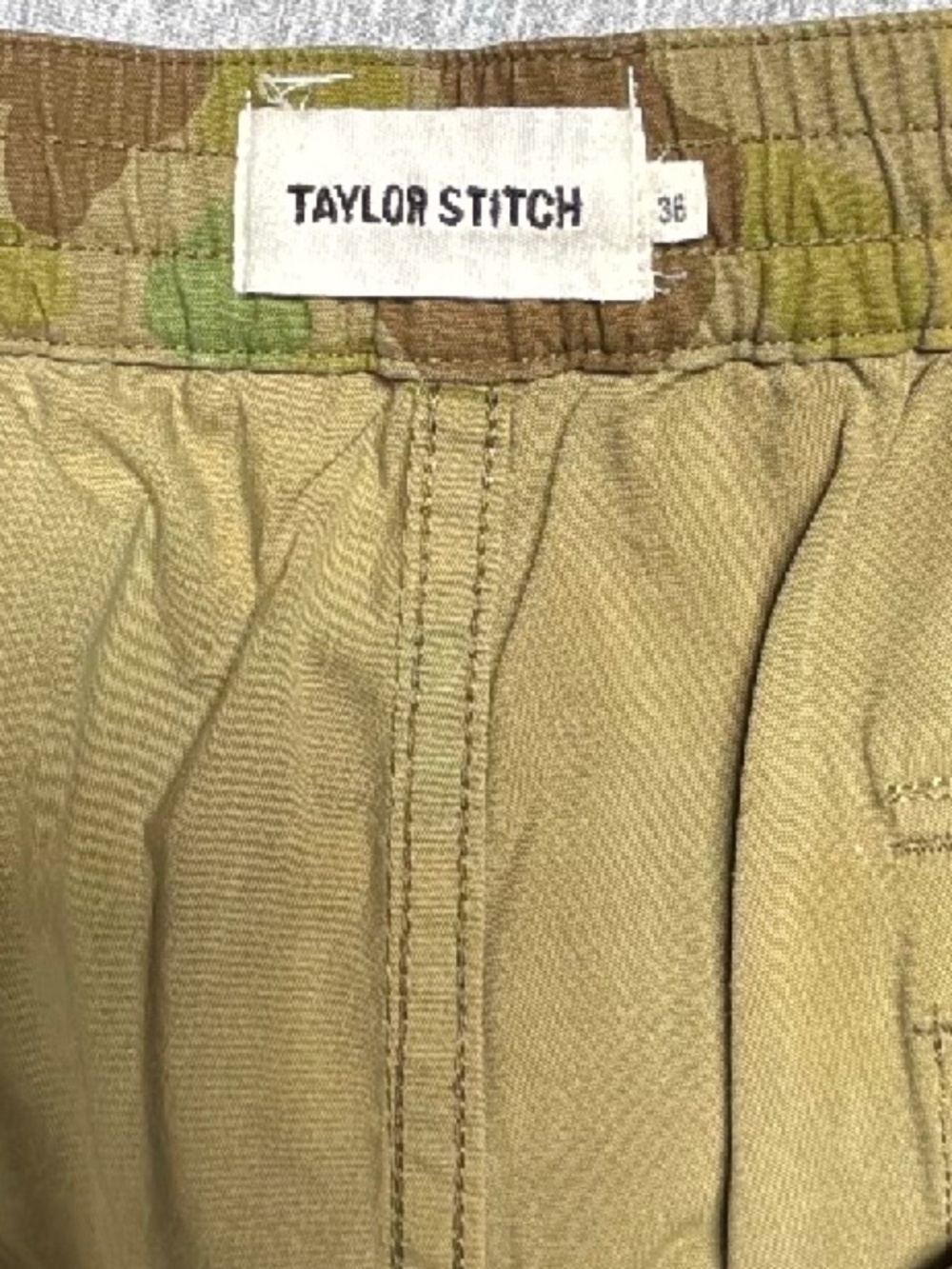 Taylor Stitch The Adventure Short in Camo Mens Sz. 36 - Picture 4 of 8